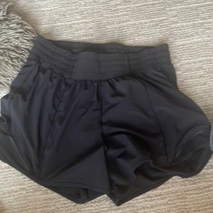 Lululemon hotty hots